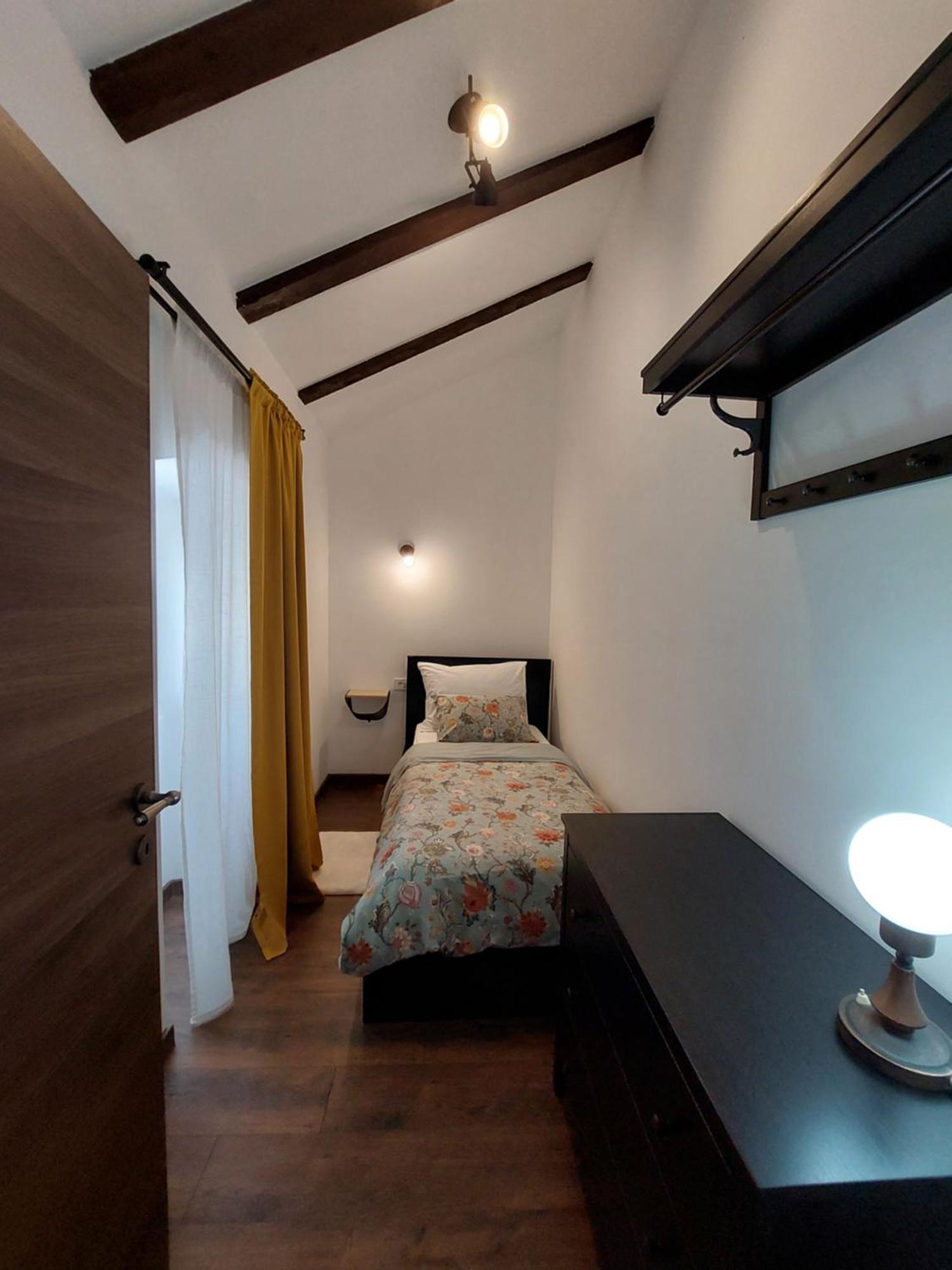 House Belej - Lola Villa Bagian luar foto