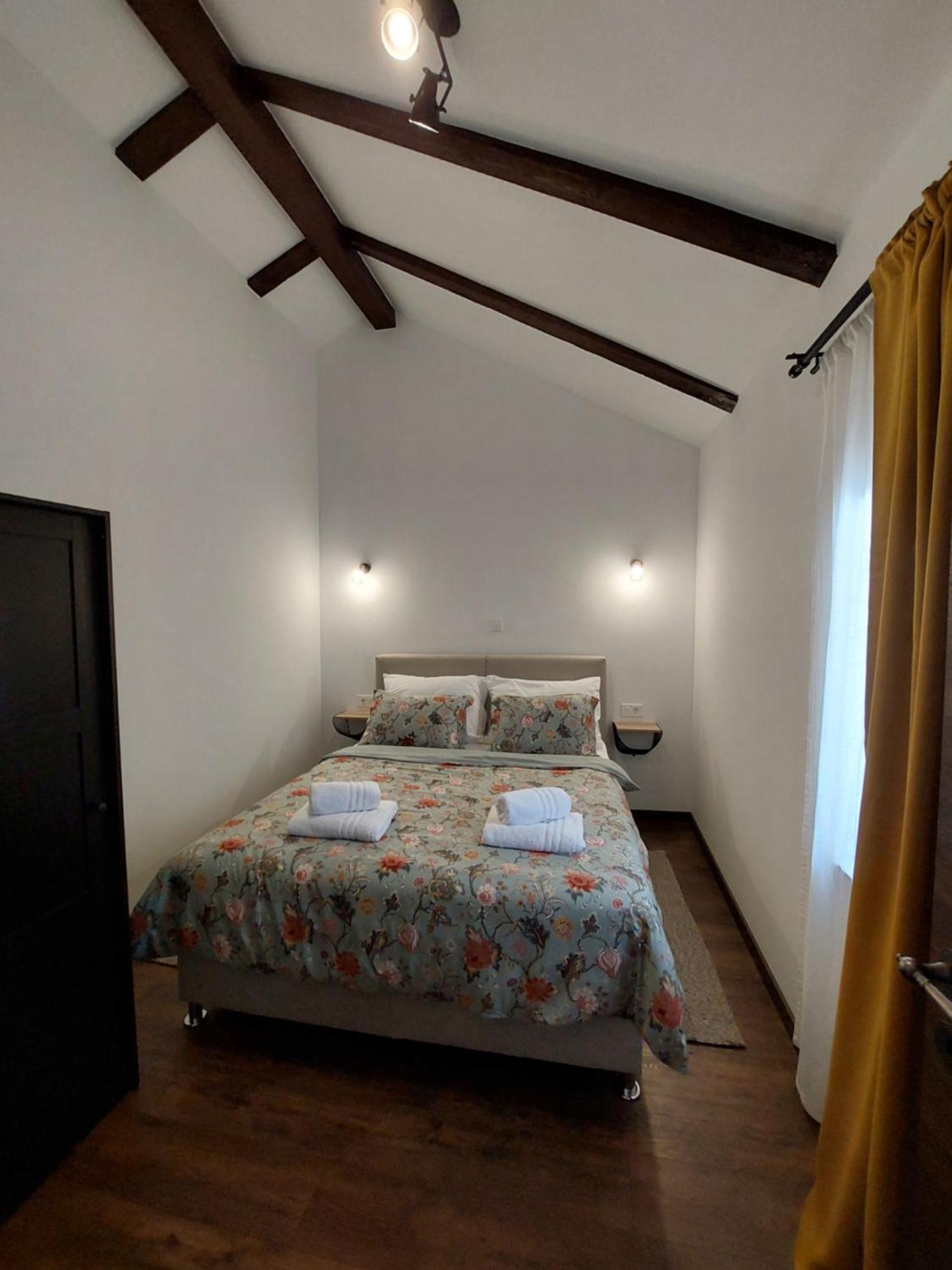 House Belej - Lola Villa Bagian luar foto